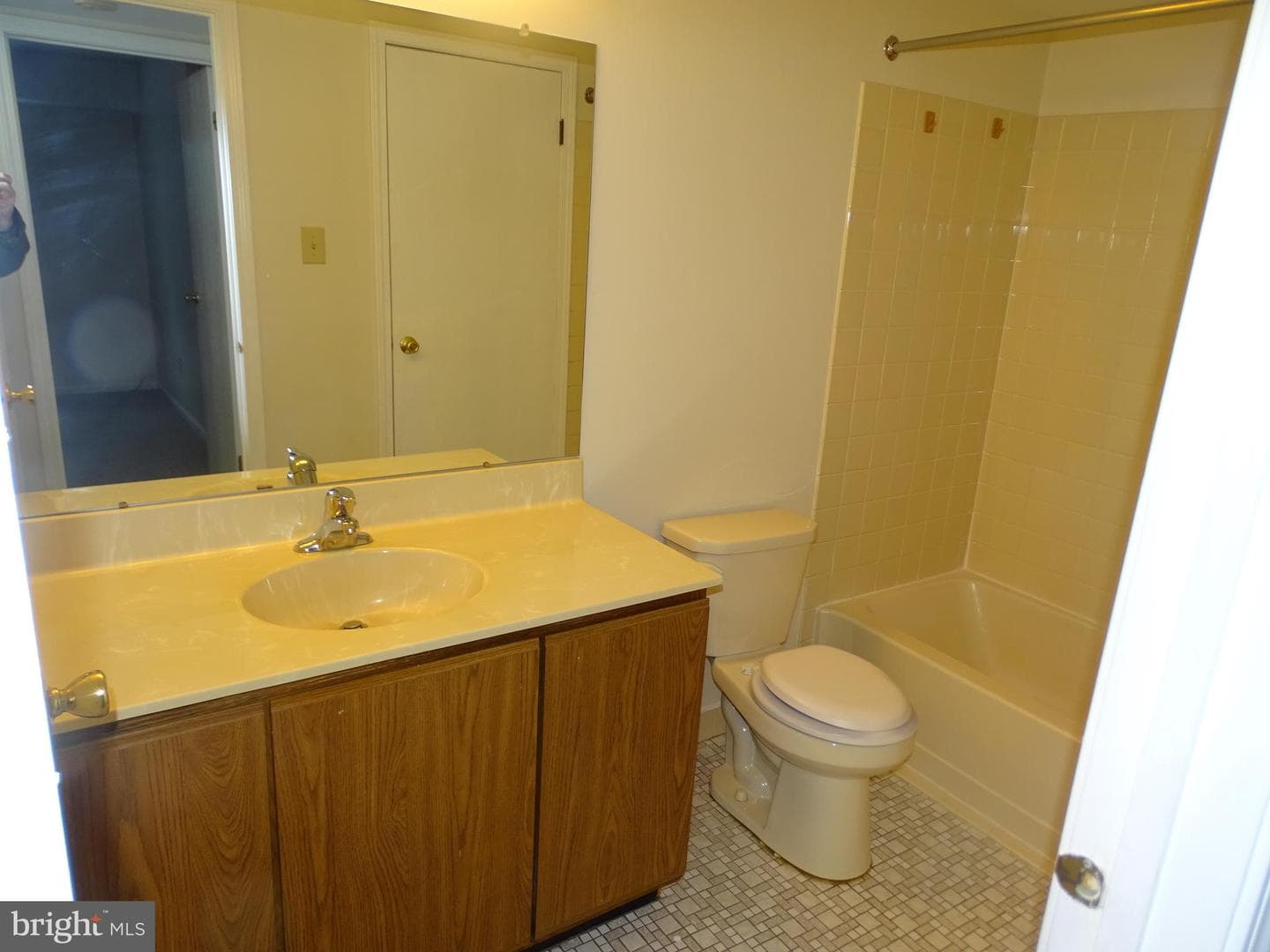 406 Steamboat Station Drive photo 7