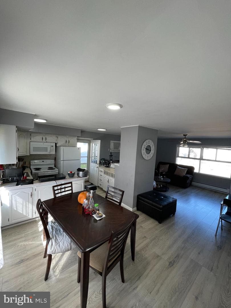 22 Myrtle Lane photo 4