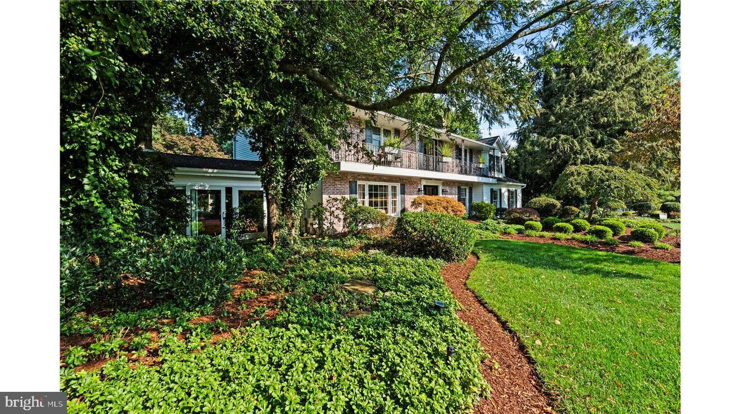 888 Gainsway Road photo 3