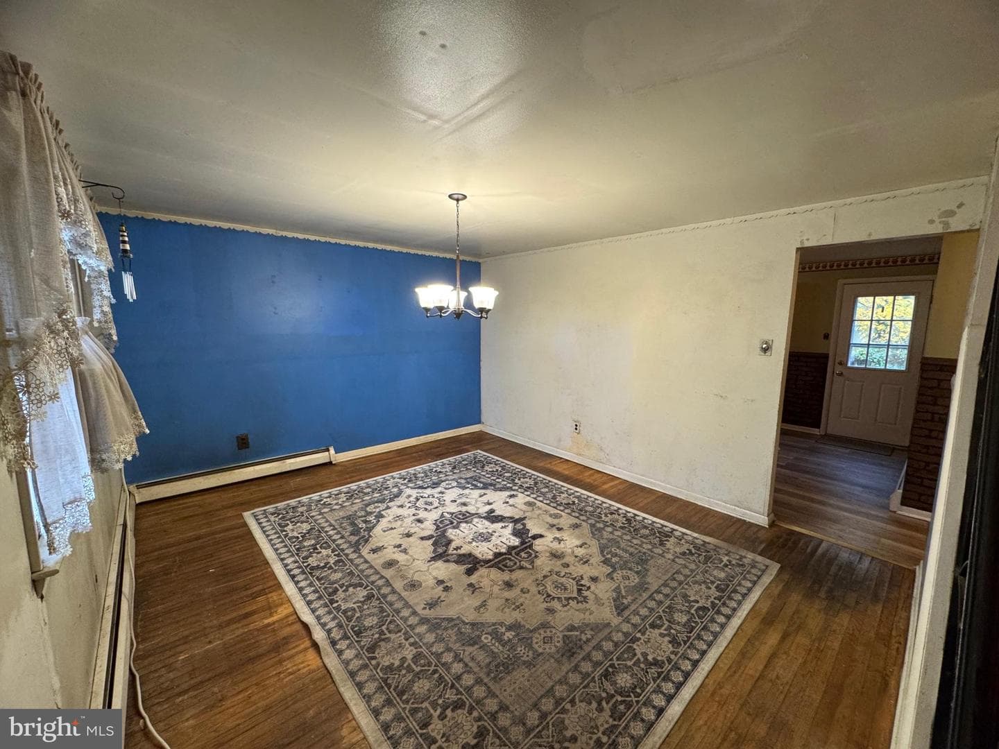 3208 Dixon Avenue photo 5