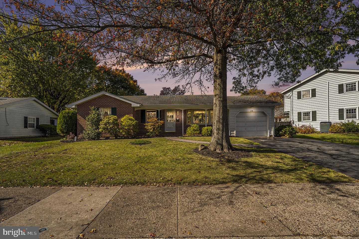 318 S 10th Street photo 4