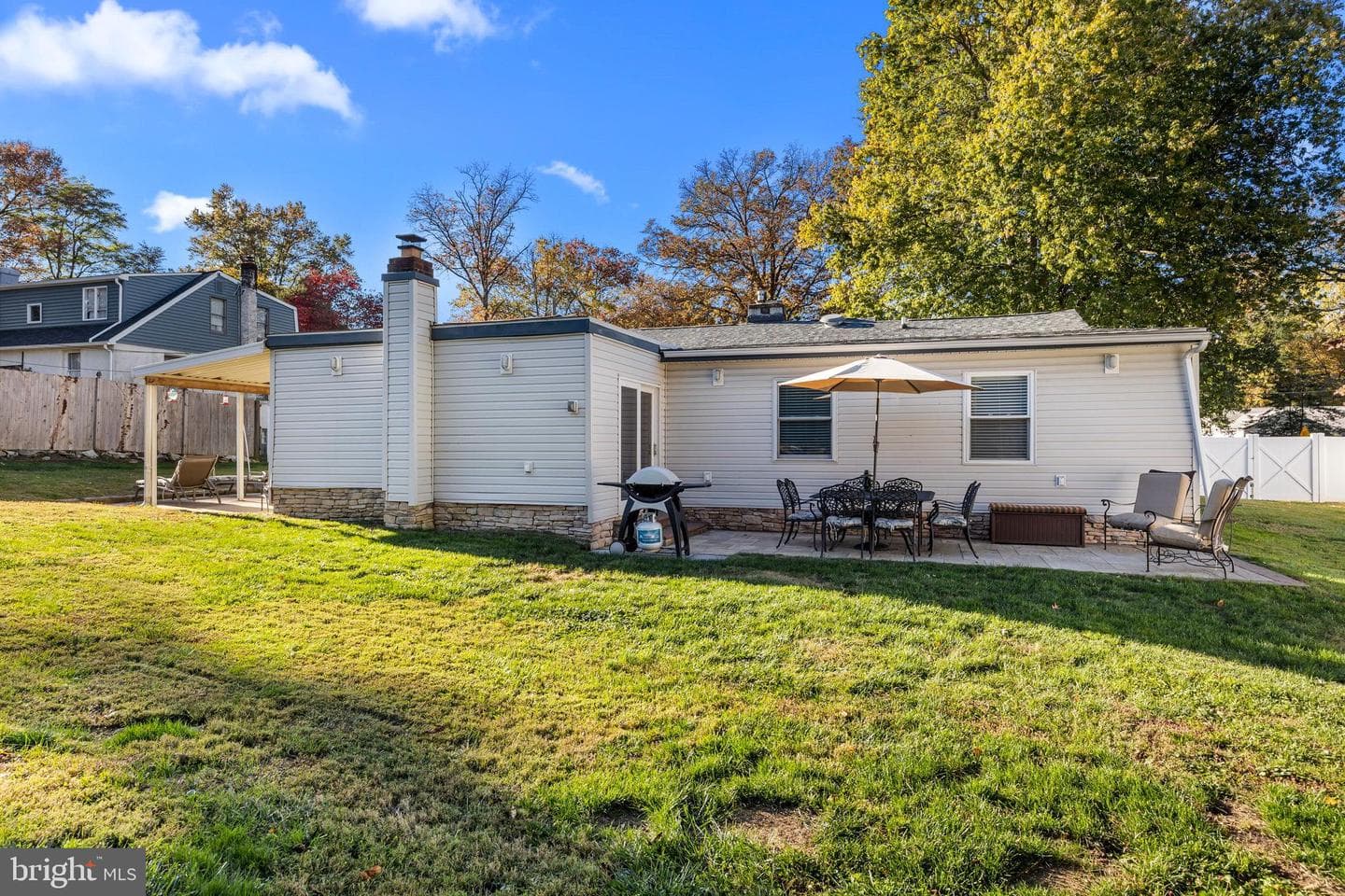 11 Hilltop Road photo 39