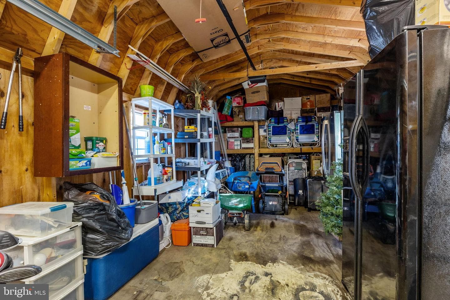 11 Hilltop Road photo 42