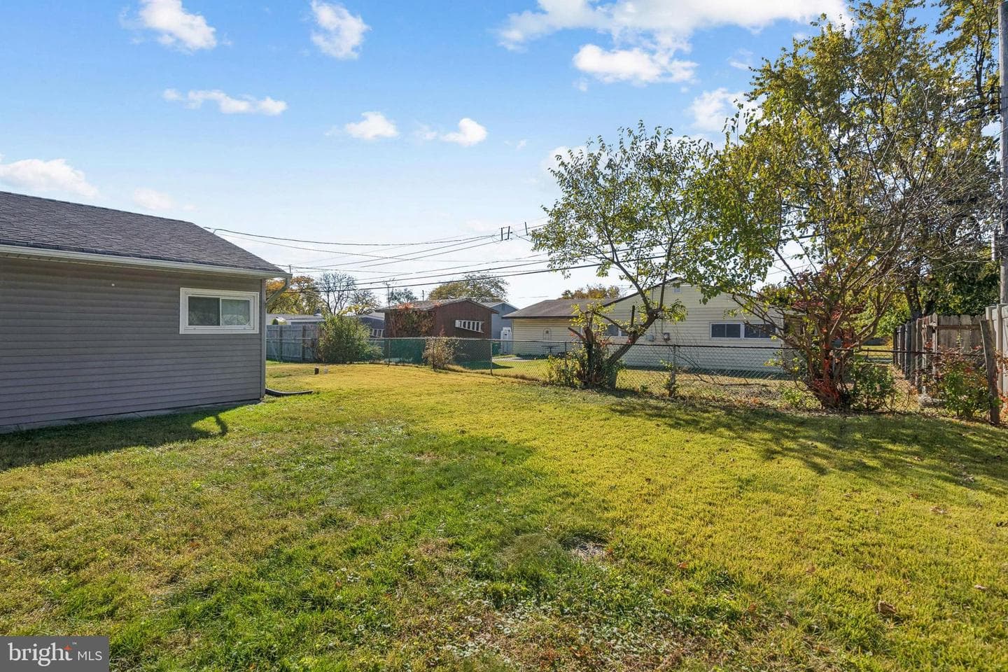 466 Lakeside Drive photo 22