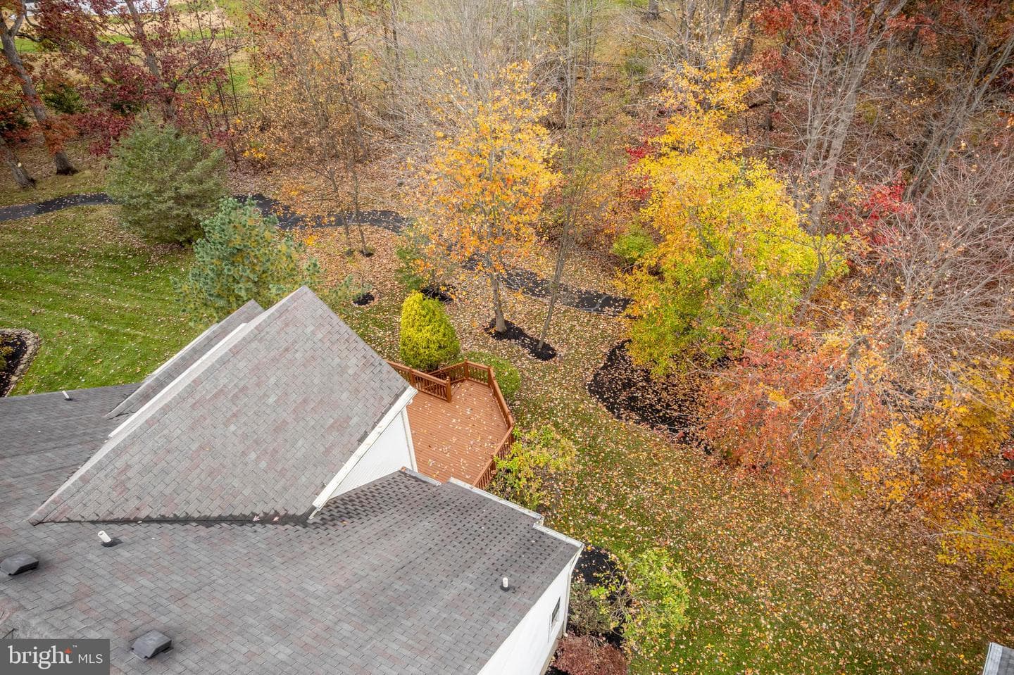 625 N Settlers Circle photo 16
