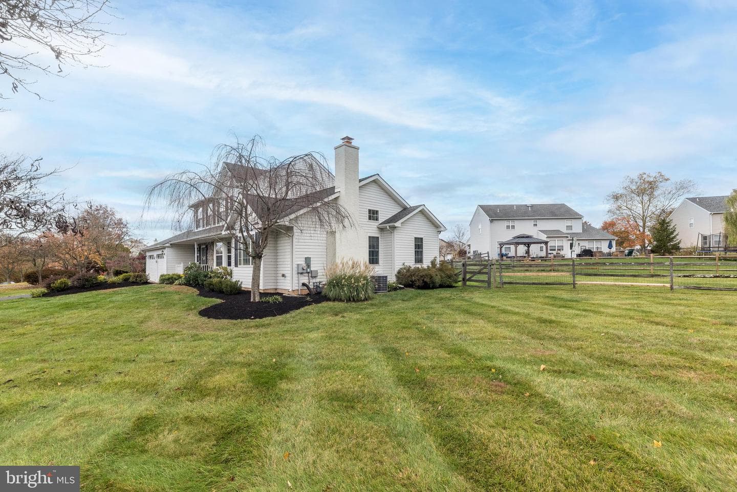 1403 E Fernbrook Drive photo 39