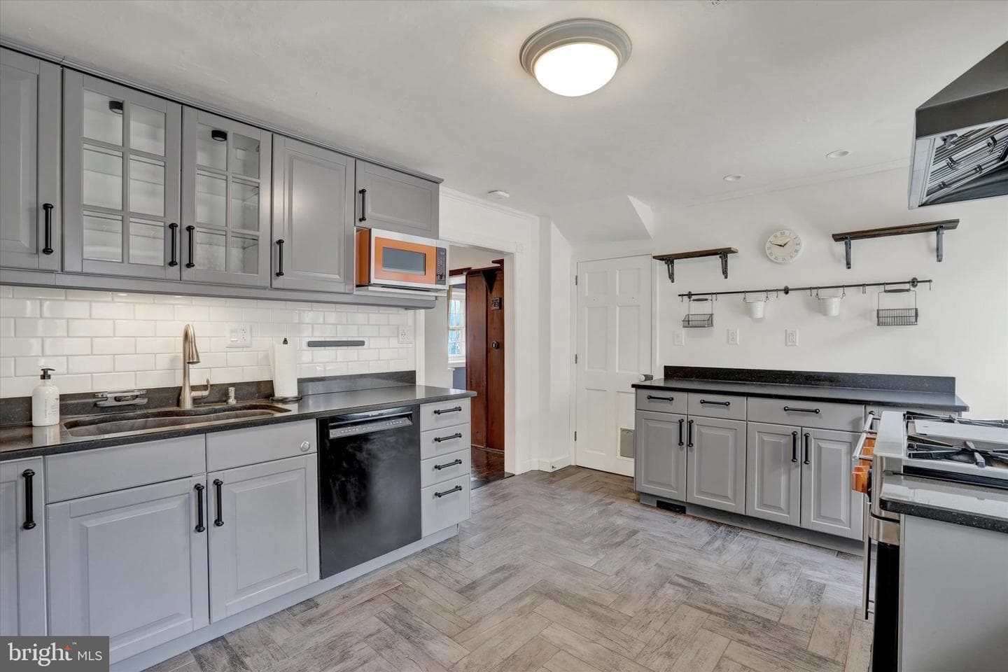 60 Quarry Road photo 21
