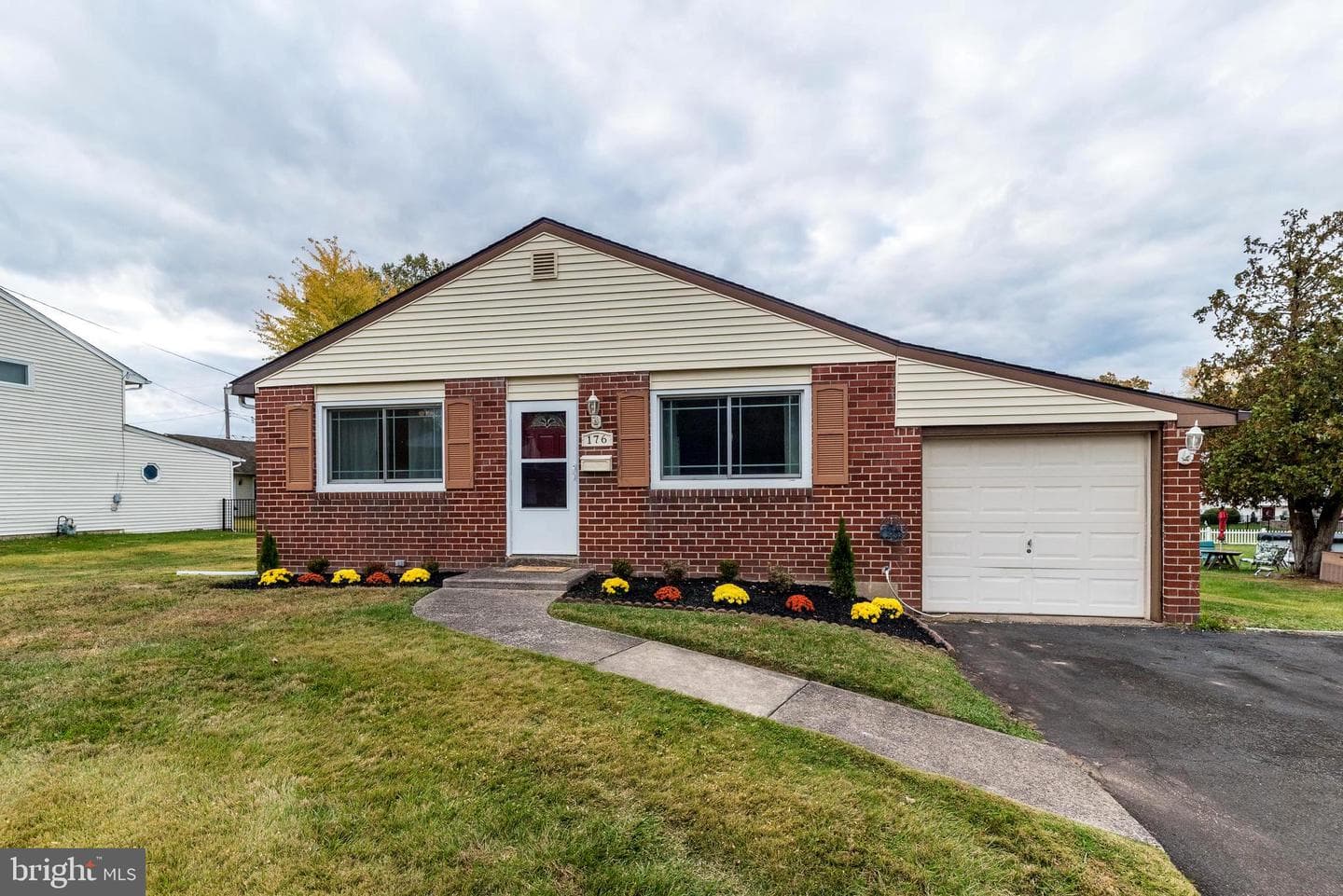 176 Westbury Drive