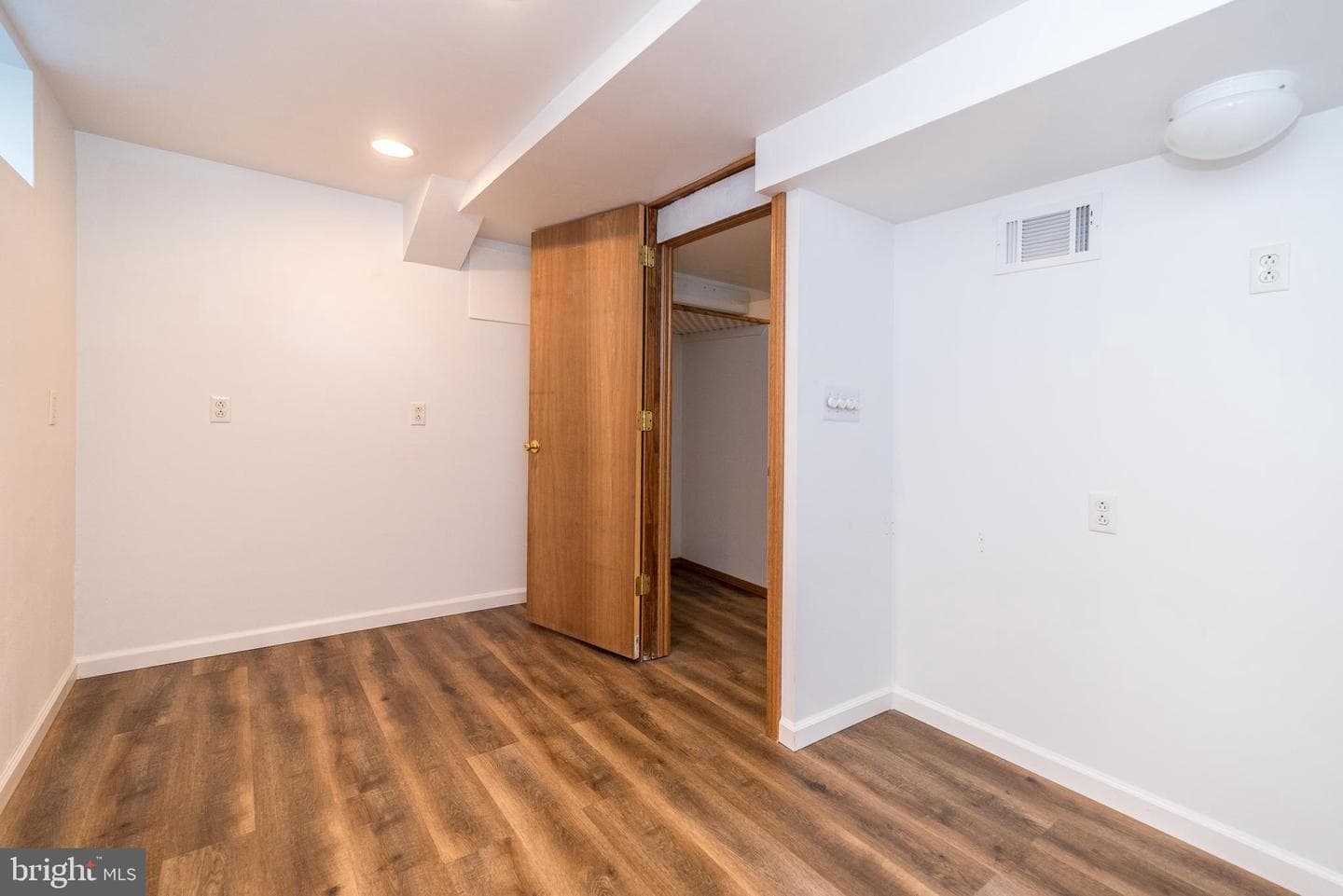 105 Birchwood Drive photo 29