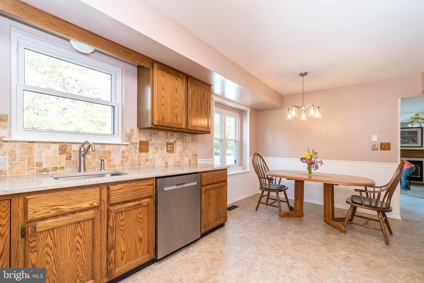 105 Birchwood Drive photo 7