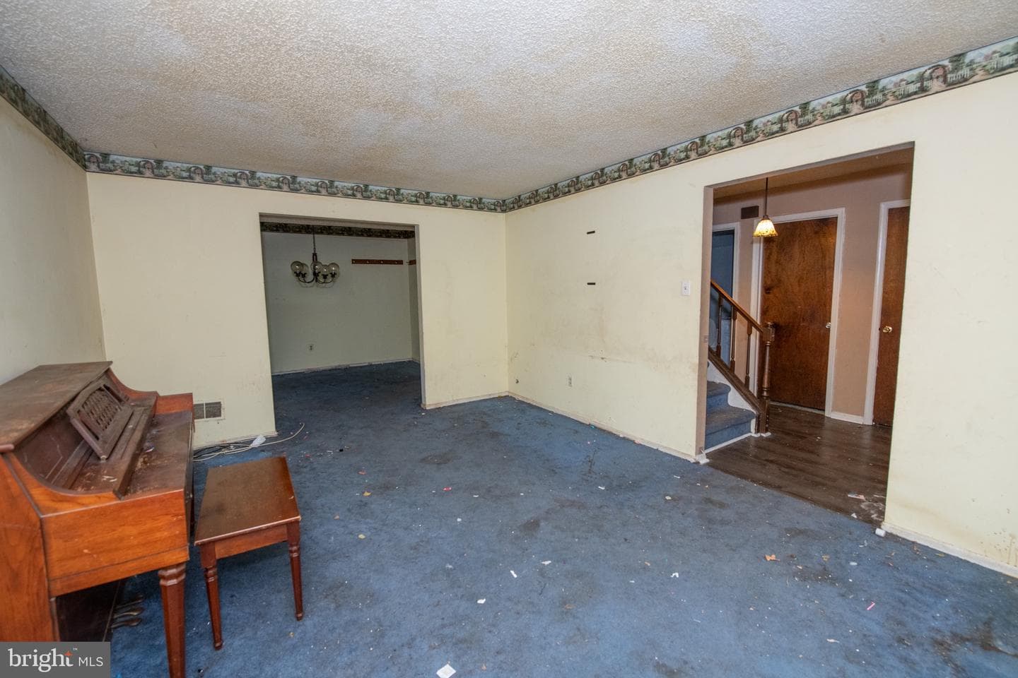 571 Fernwood Lane photo 14