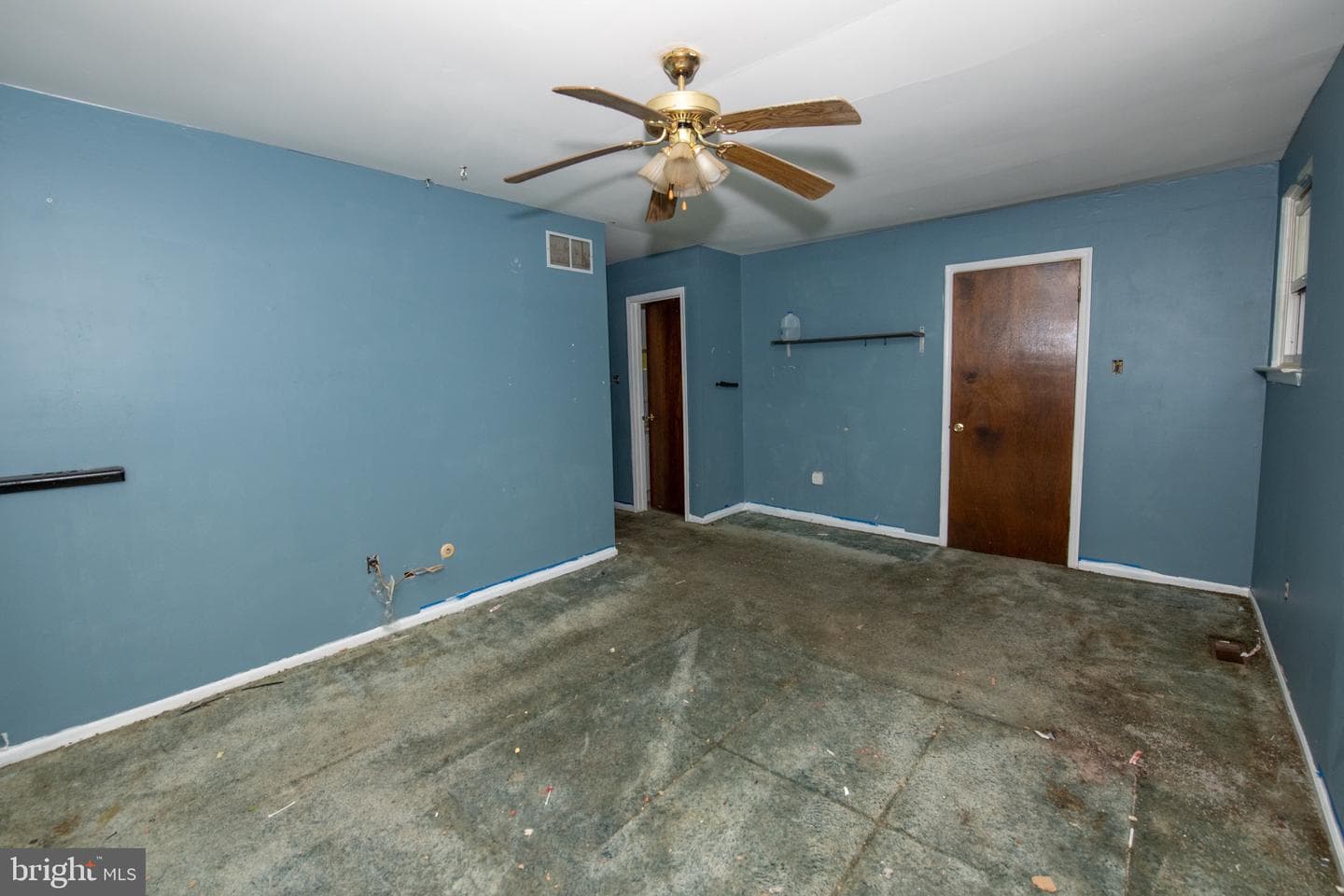 571 Fernwood Lane photo 17