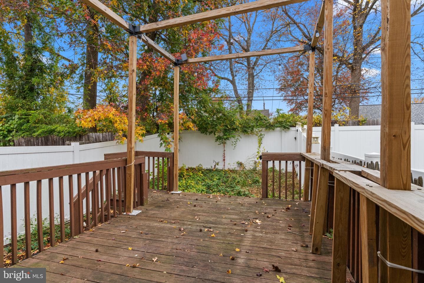 320 Melvin Avenue N #N photo 22