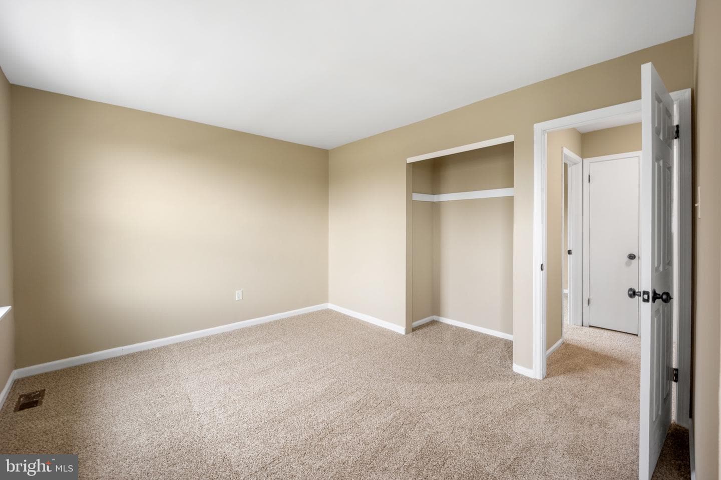 560 Fernwood Lane photo 25