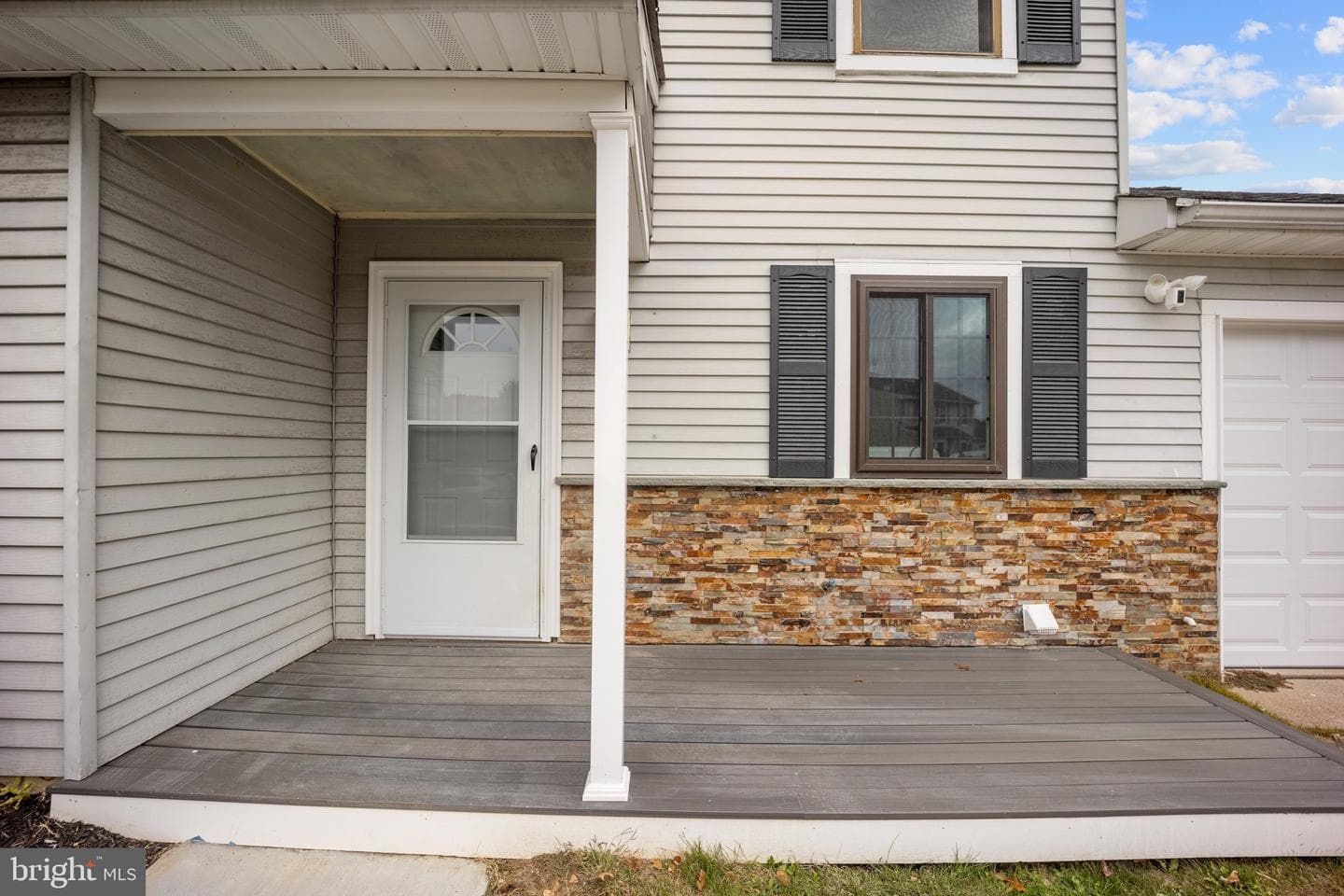 560 Fernwood Lane photo 31