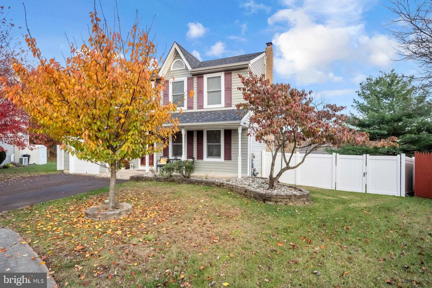 107 Chelsea Court photo 29