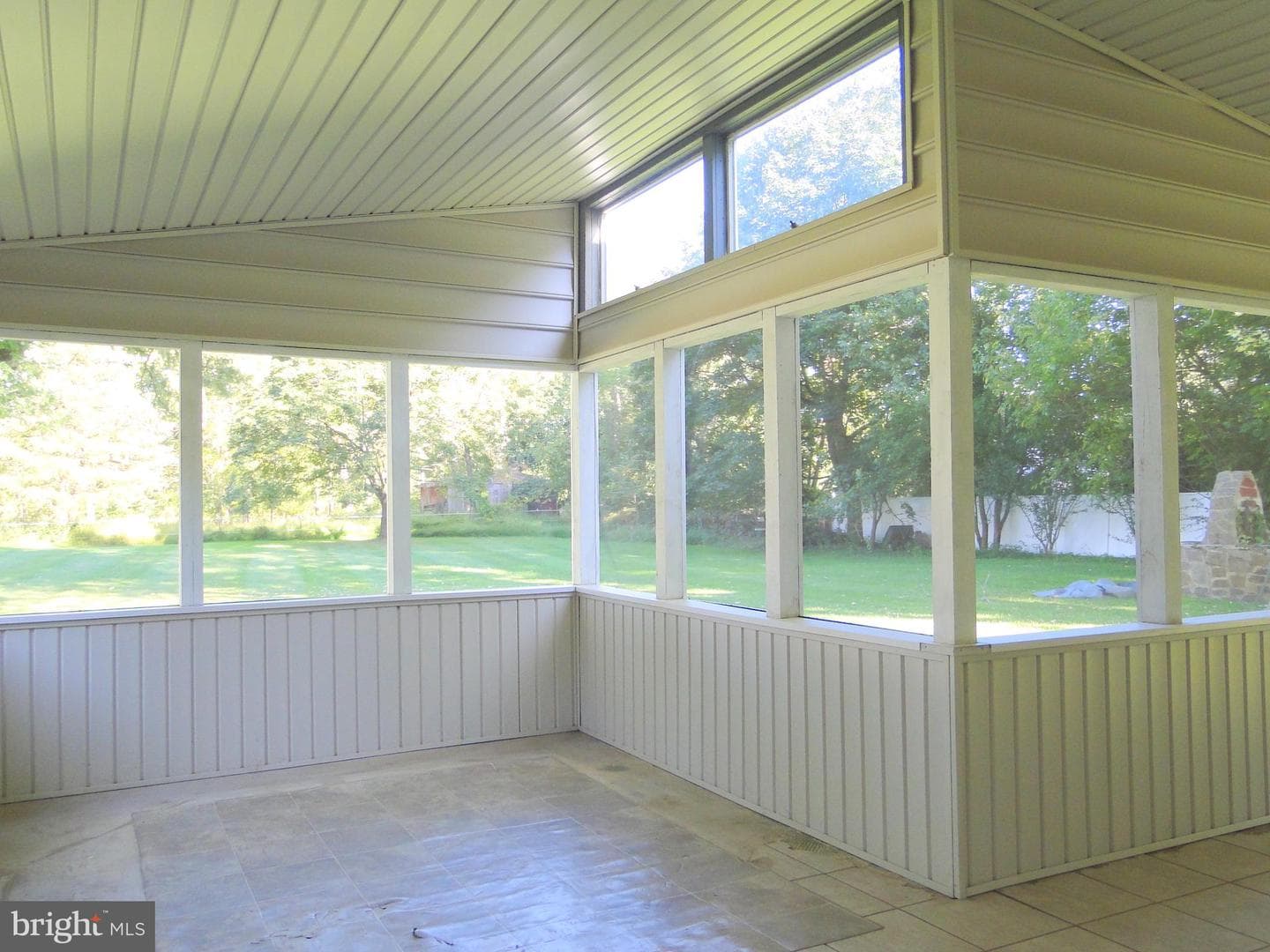 2365 E Swamp Road photo 21