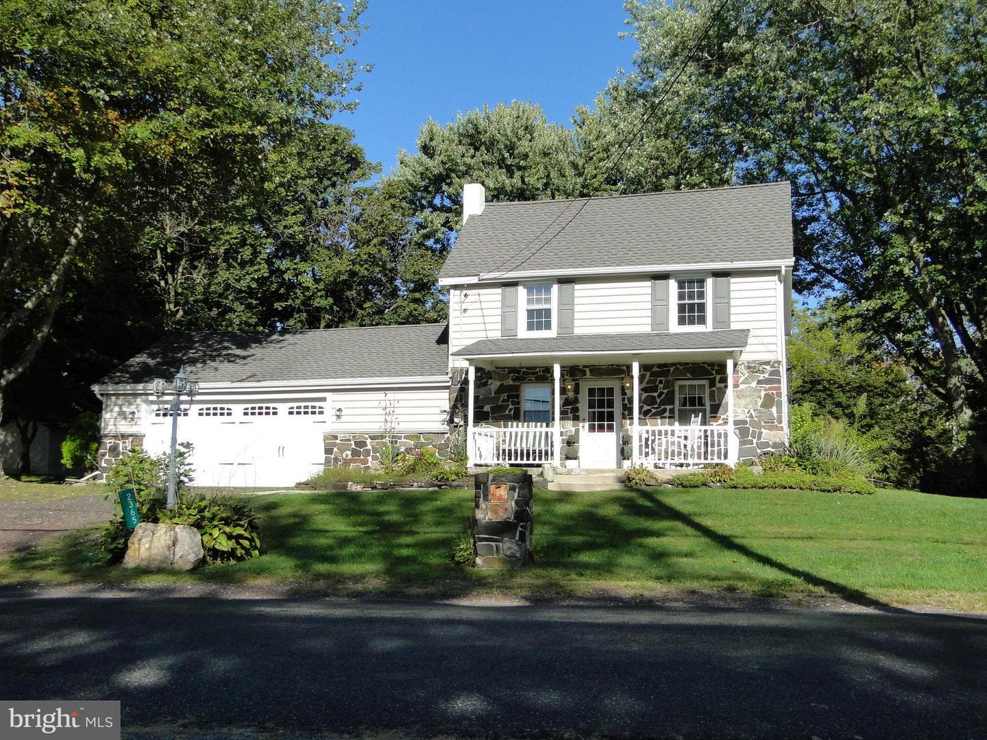 2365 E Swamp Road photo 31