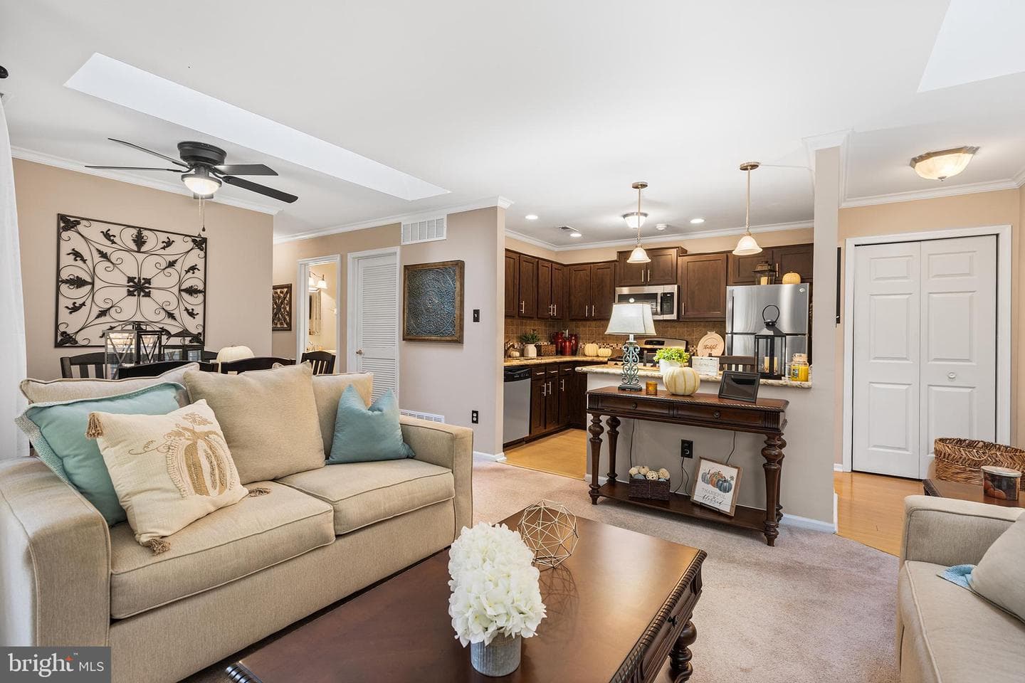 1016 Diamond Drive photo 4
