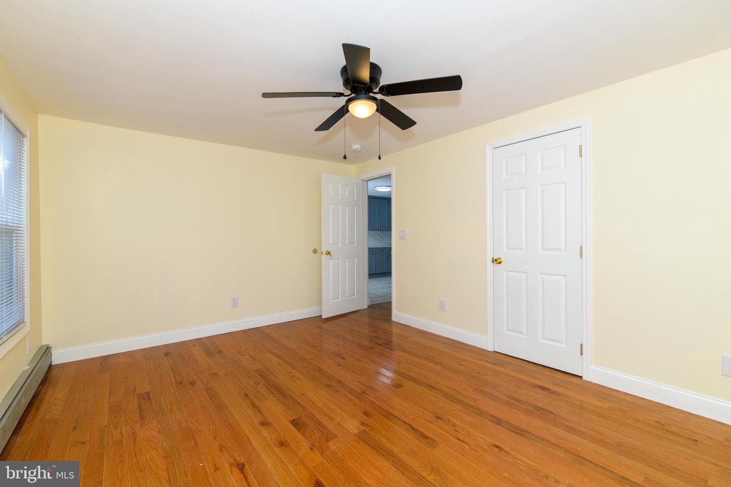 908 Juniper Street photo 12