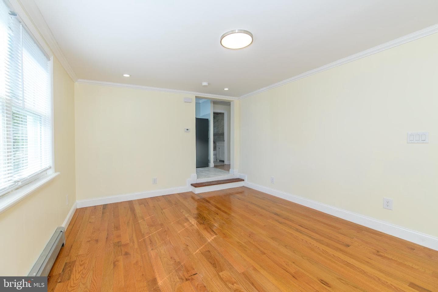 908 Juniper Street photo 7