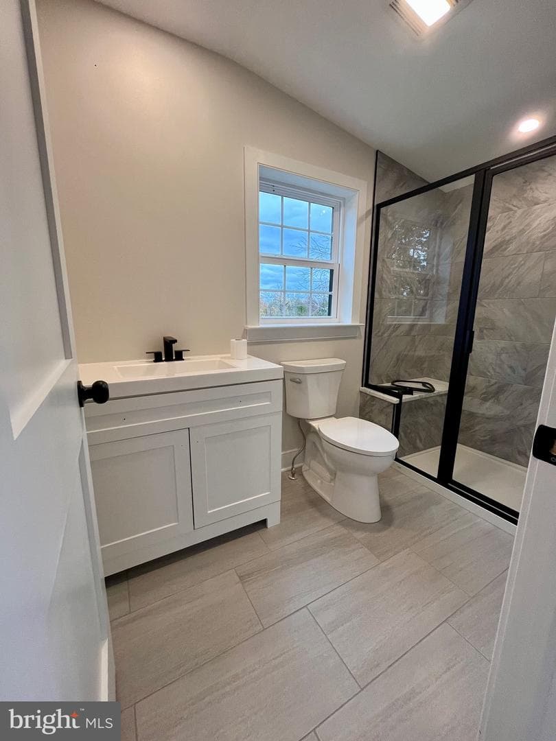 135 Center Hill Road photo 19