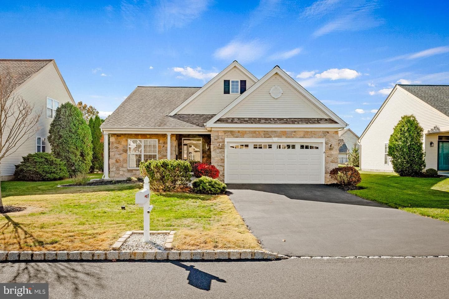 407 Maryjoe Way photo 2