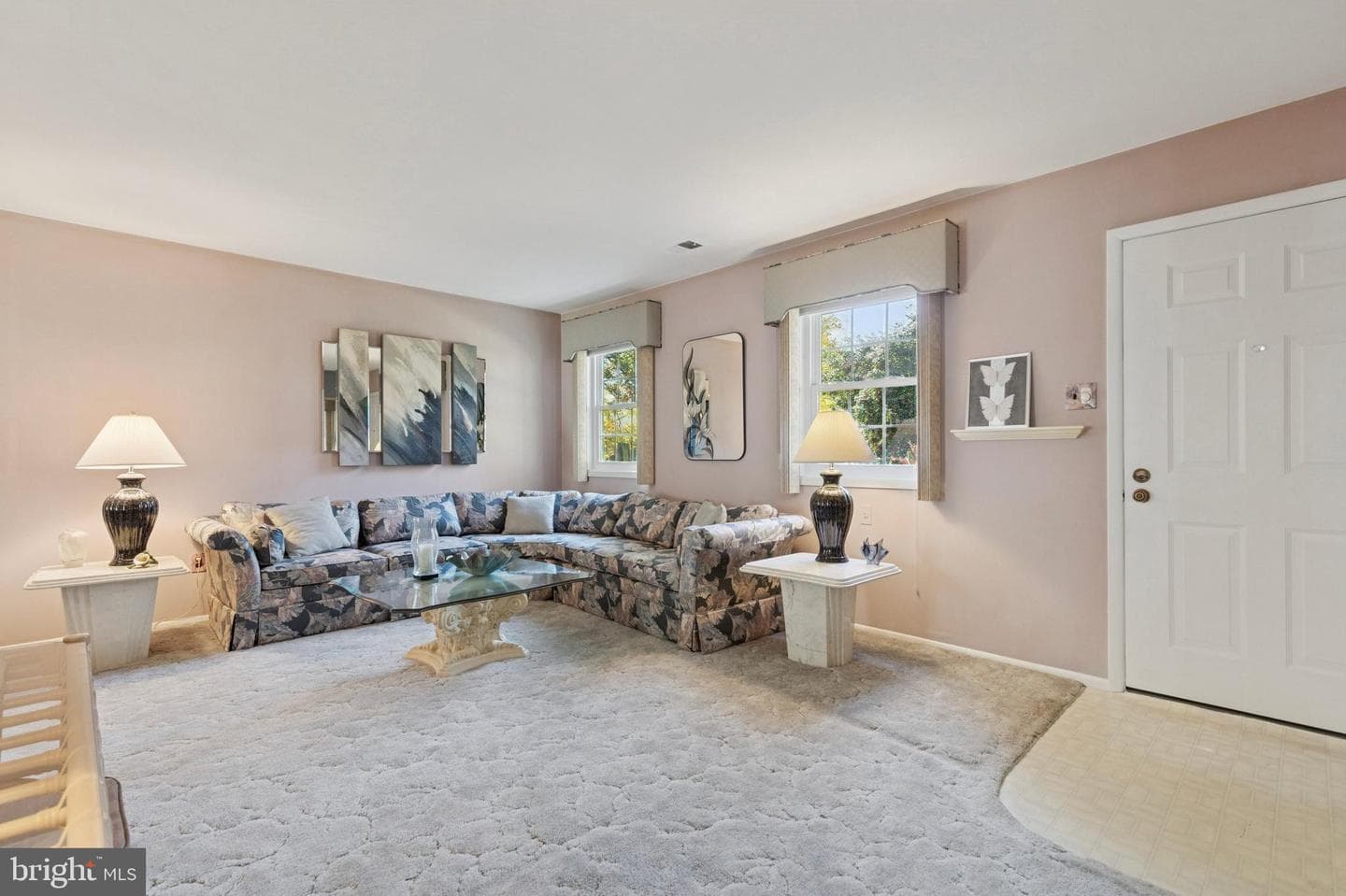 210 E Hanover Street photo 4