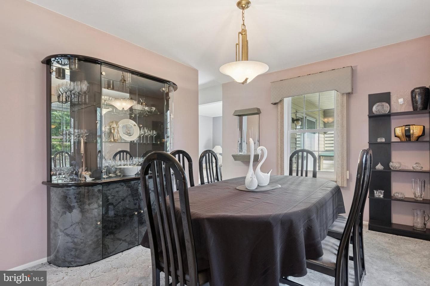 210 E Hanover Street photo 6