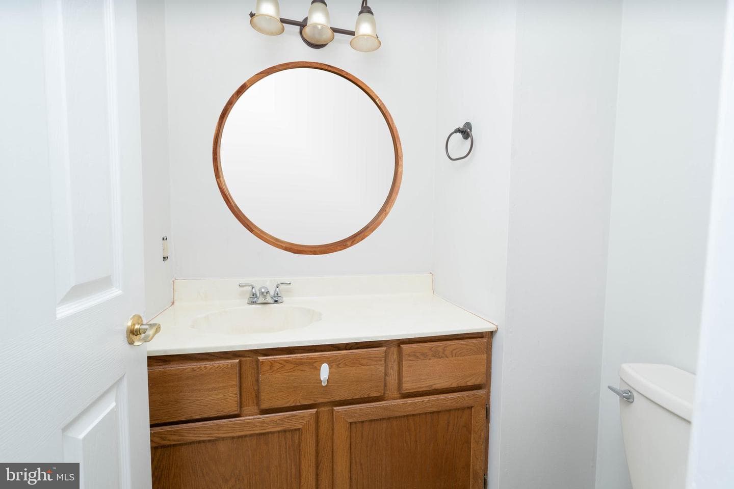 2420 Dogleg Drive photo 11