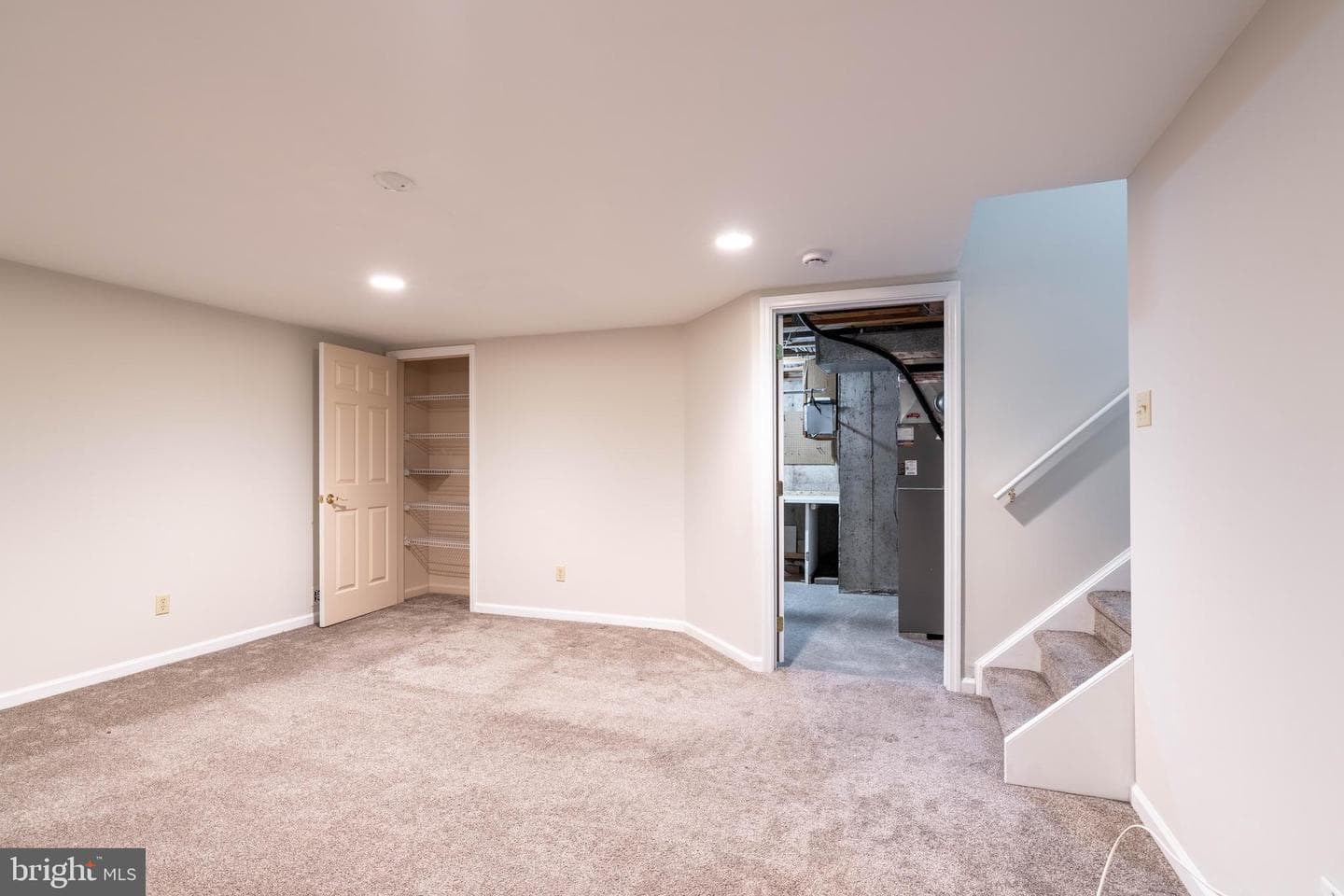2420 Dogleg Drive photo 25
