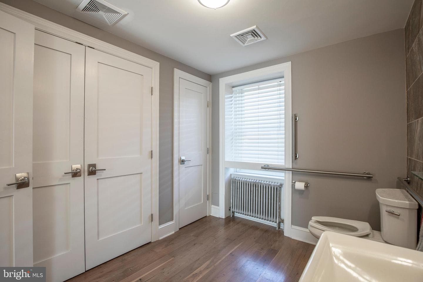 169 N Main Street photo 50