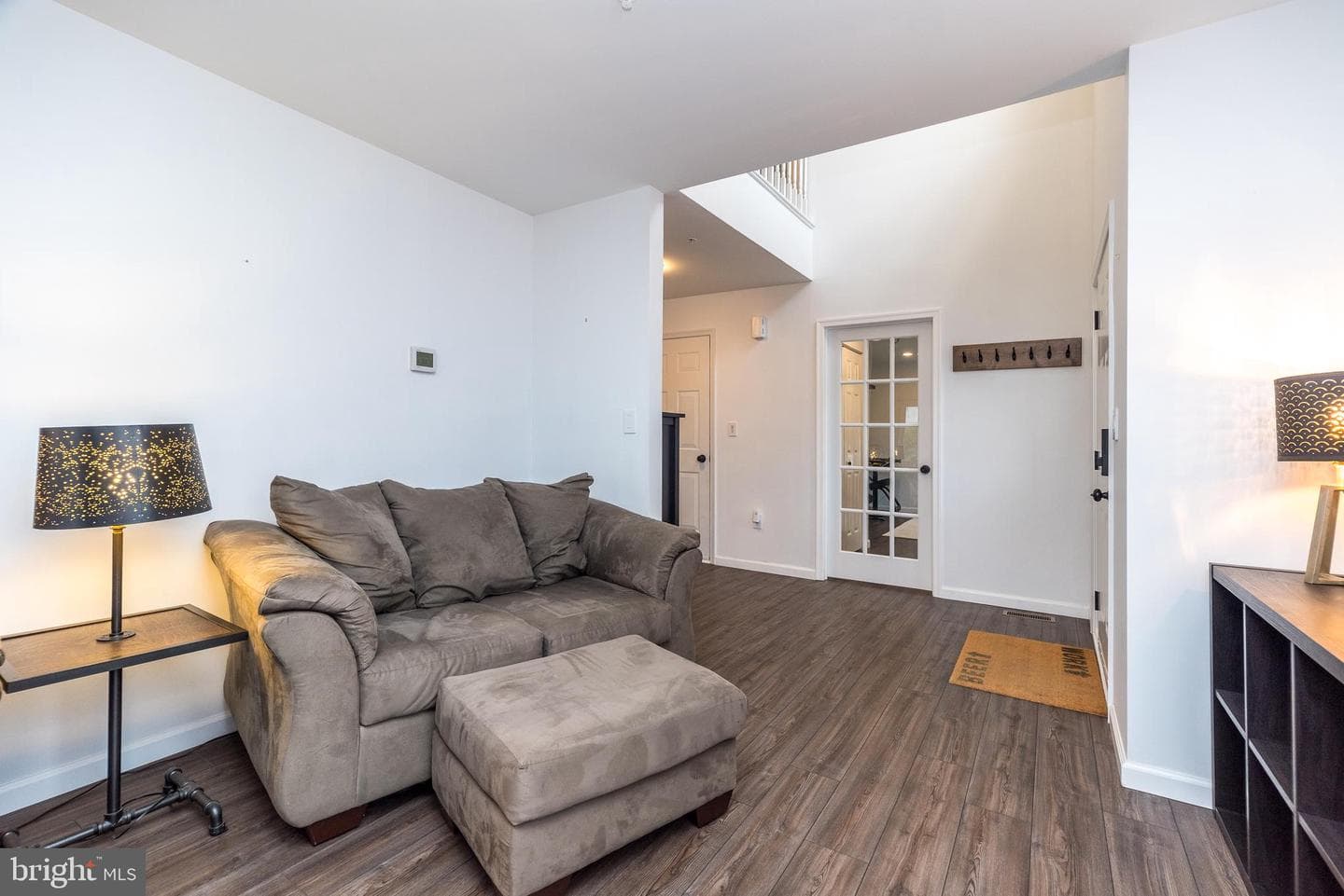 203 Hampshire Drive photo 16