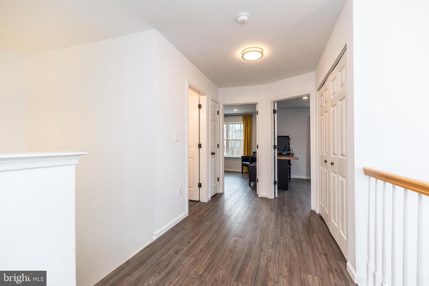 203 Hampshire Drive photo 28