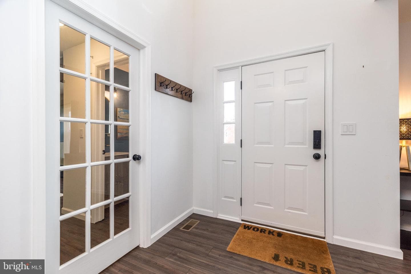203 Hampshire Drive photo 7