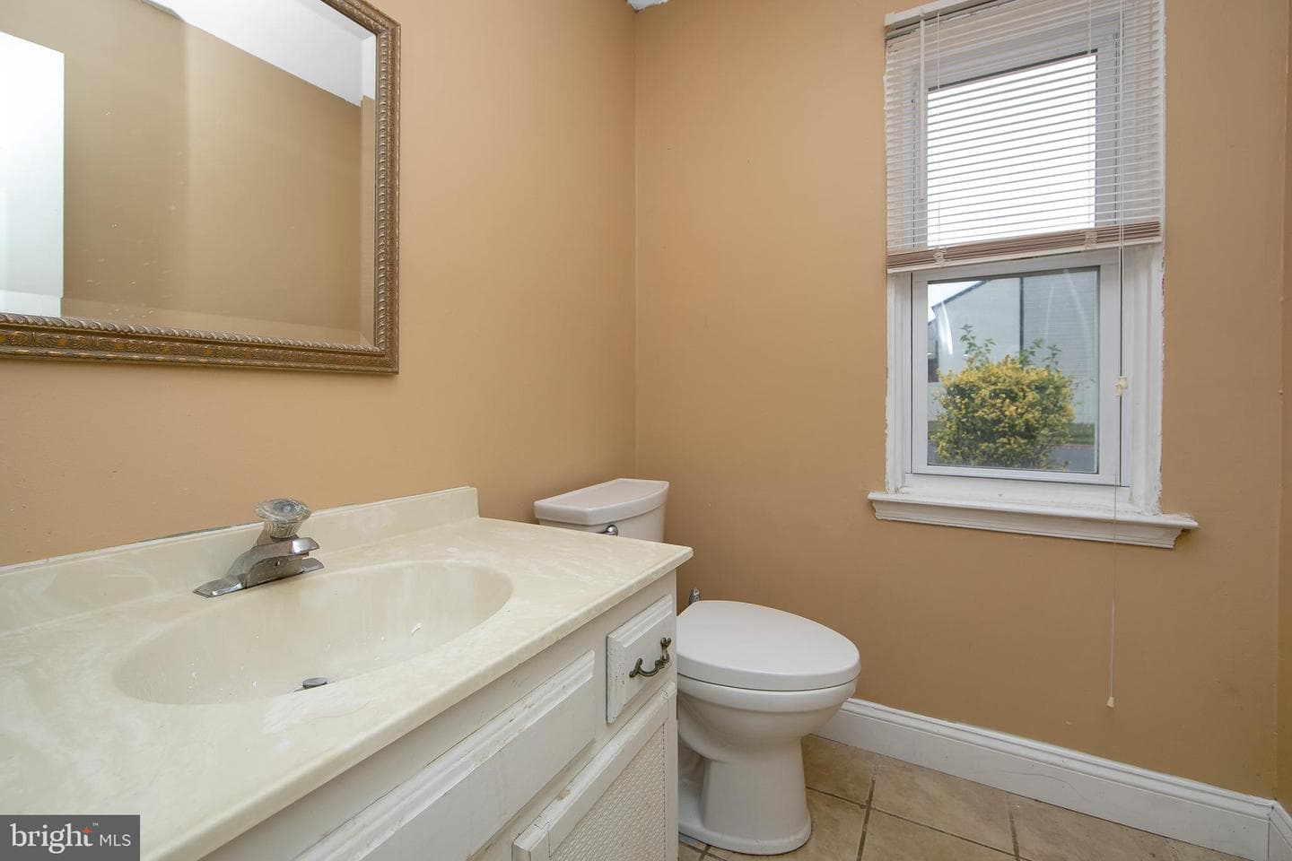 180 Independence Drive photo 22