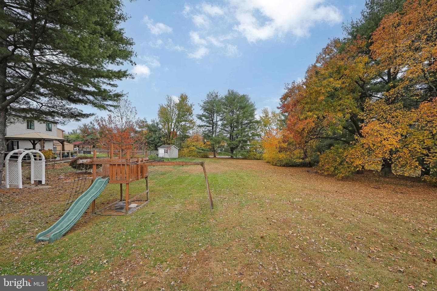 180 Independence Drive photo 41