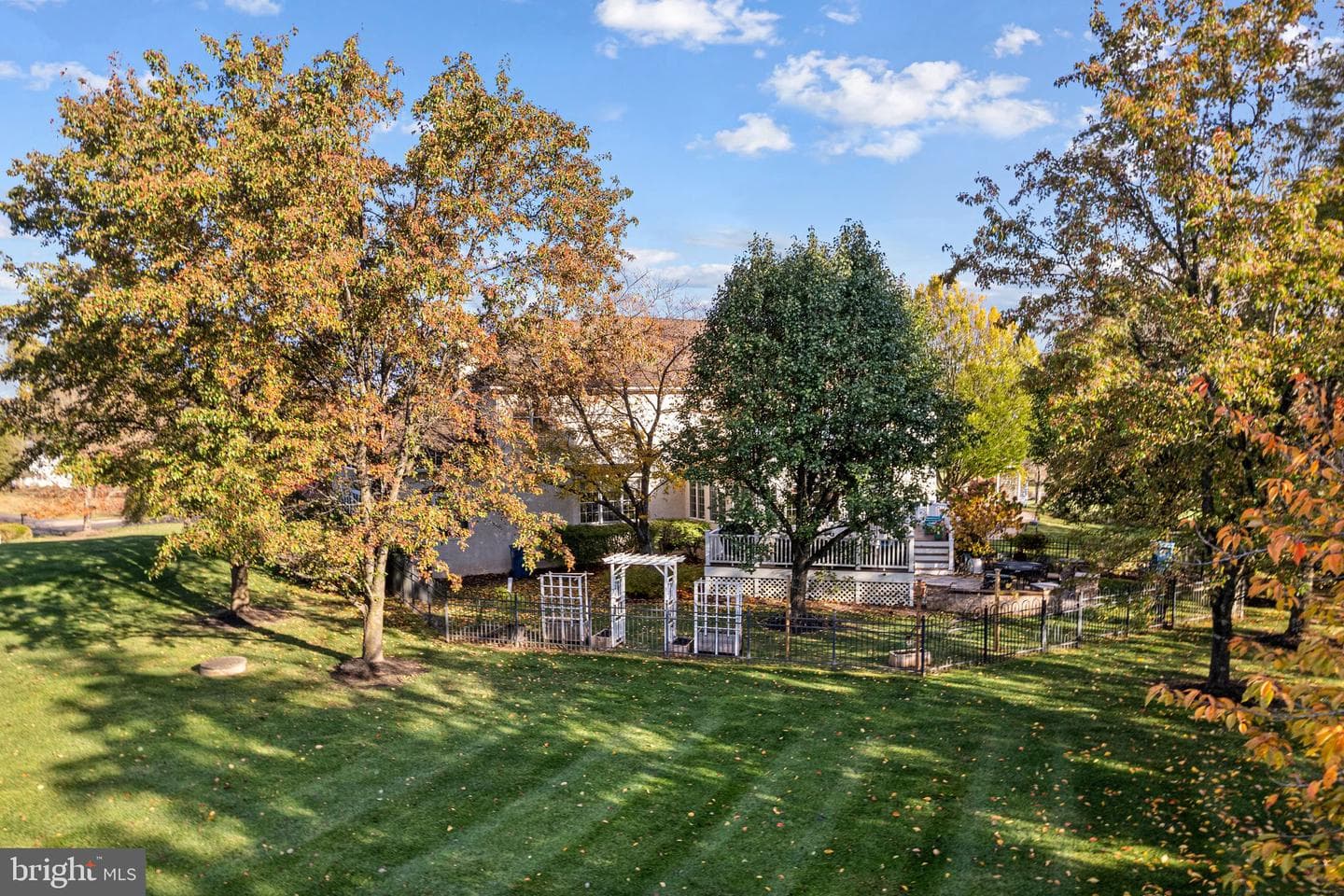 63 Woodside Lane photo 15