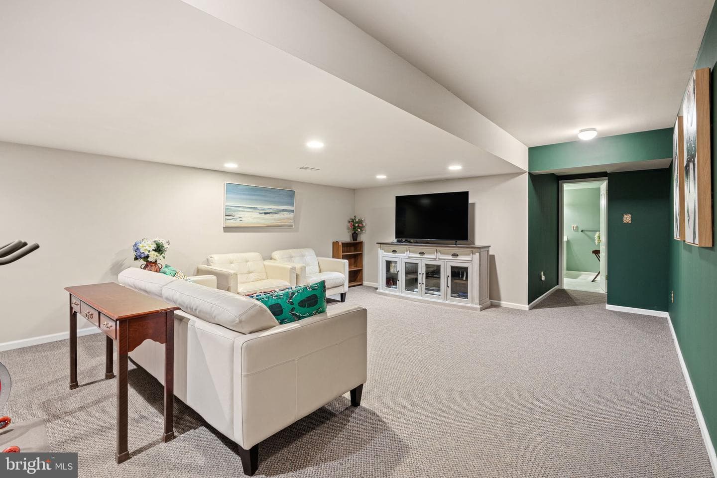 63 Woodside Lane photo 46