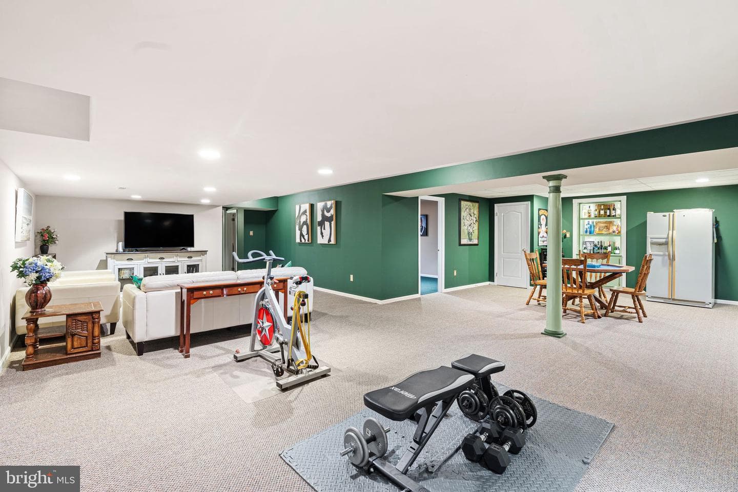 63 Woodside Lane photo 47