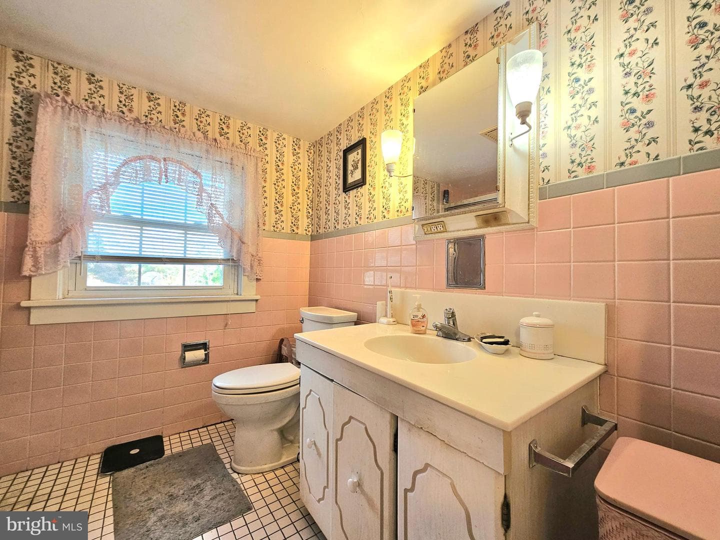 243 Linden Lane photo 26