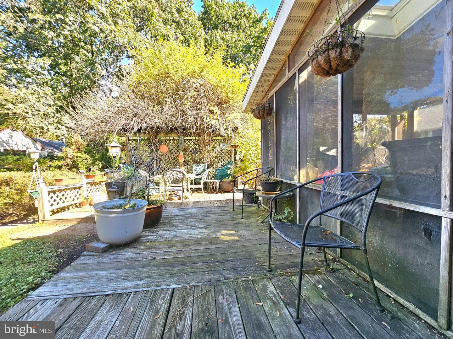 243 Linden Lane photo 36