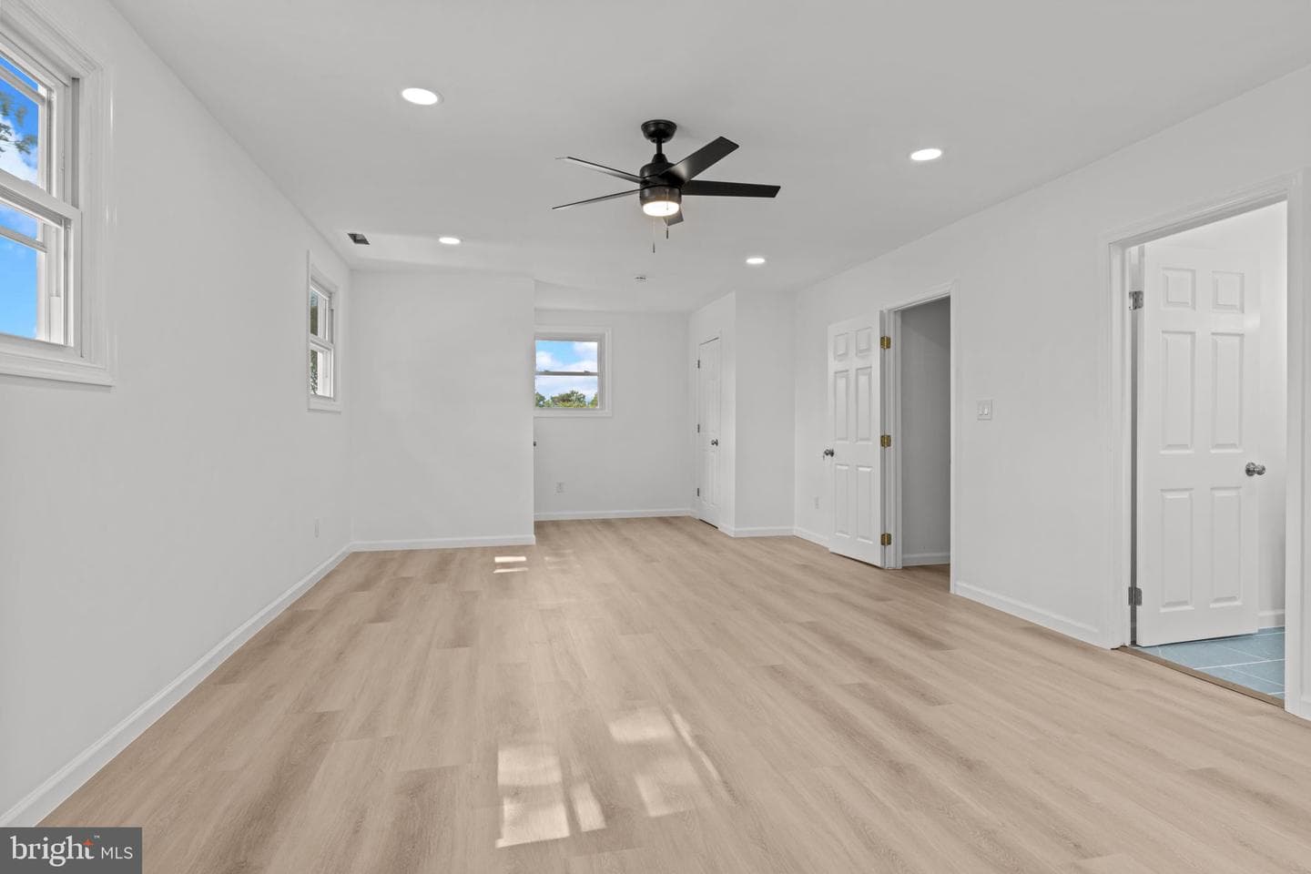 35 Thimbleberry Lane photo 16