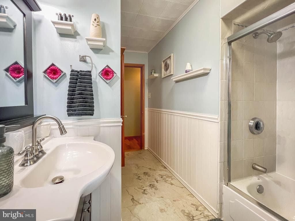 601 Austin Drive photo 18