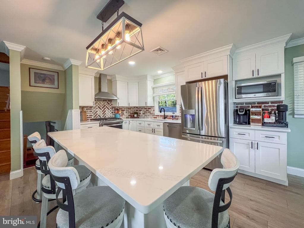 601 Austin Drive photo 2