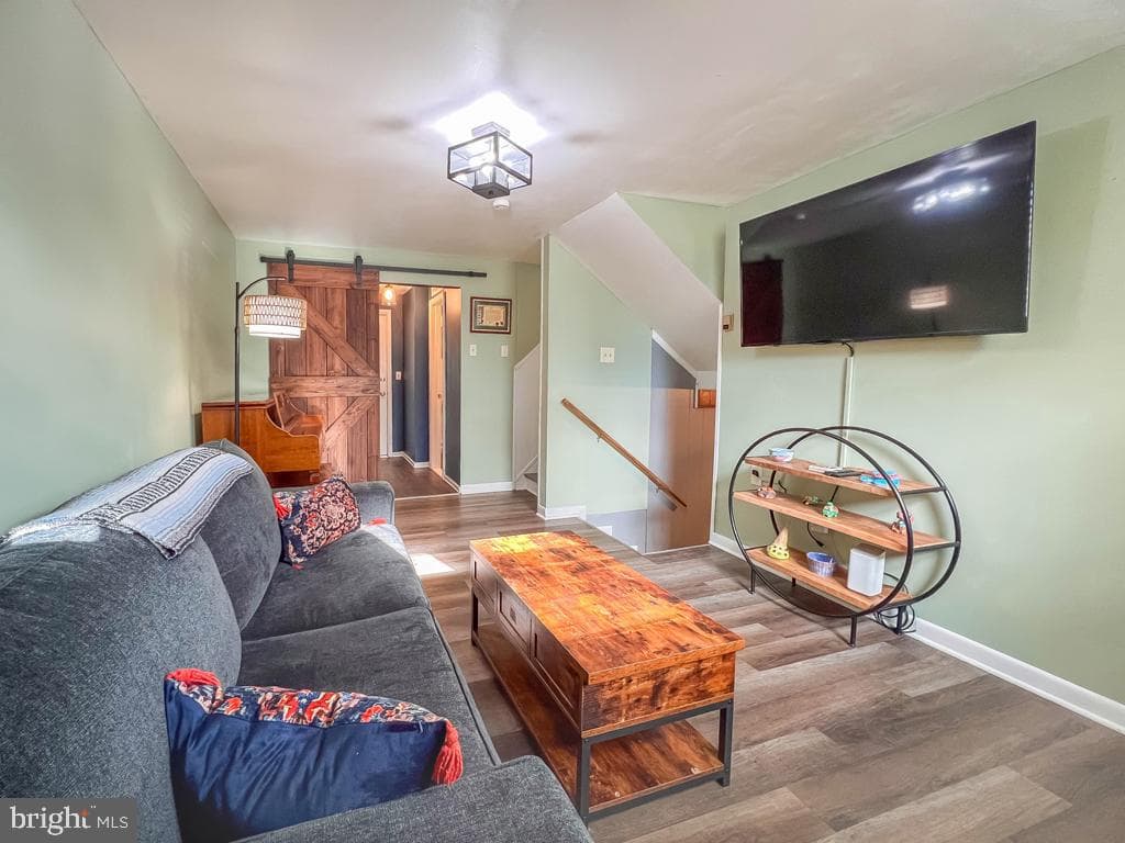 601 Austin Drive photo 20