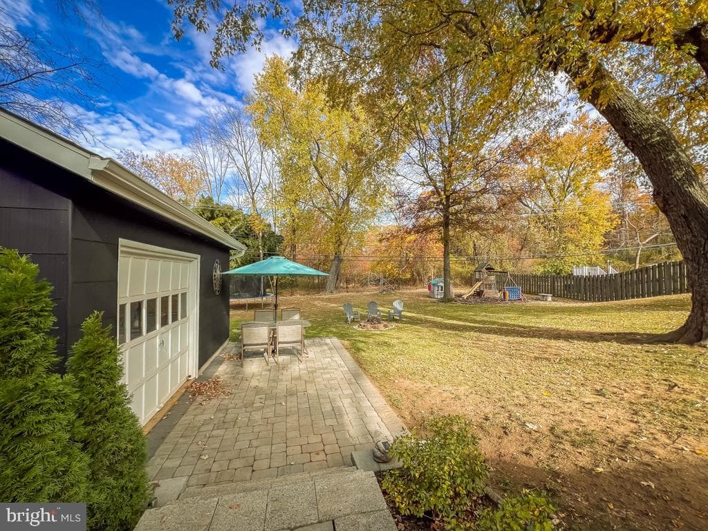 601 Austin Drive photo 32