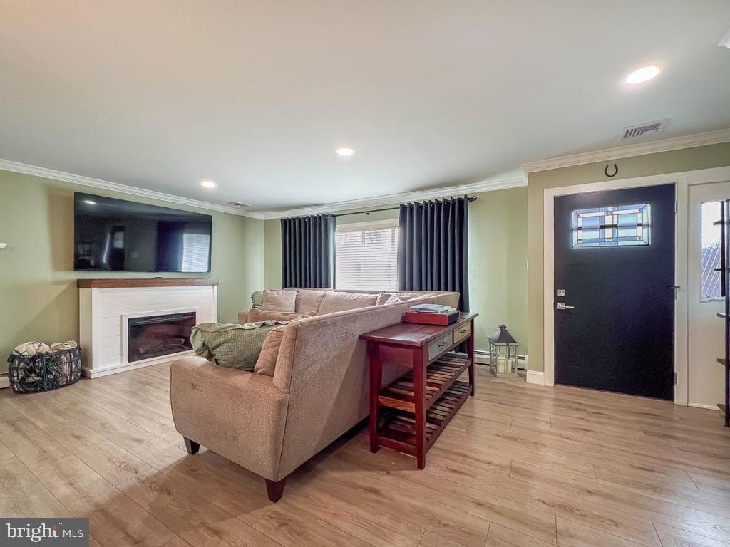 601 Austin Drive photo 9