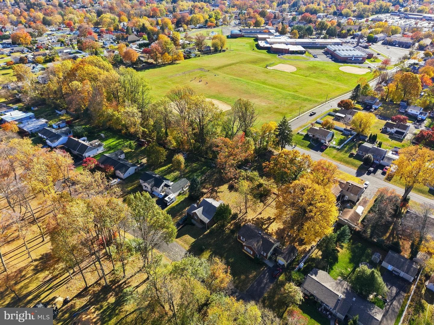 39 Woodbine Avenue photo 28