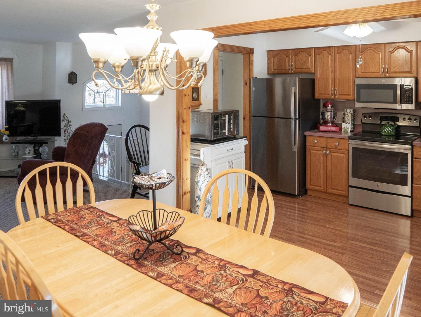 5651 Terrace Avenue photo 9